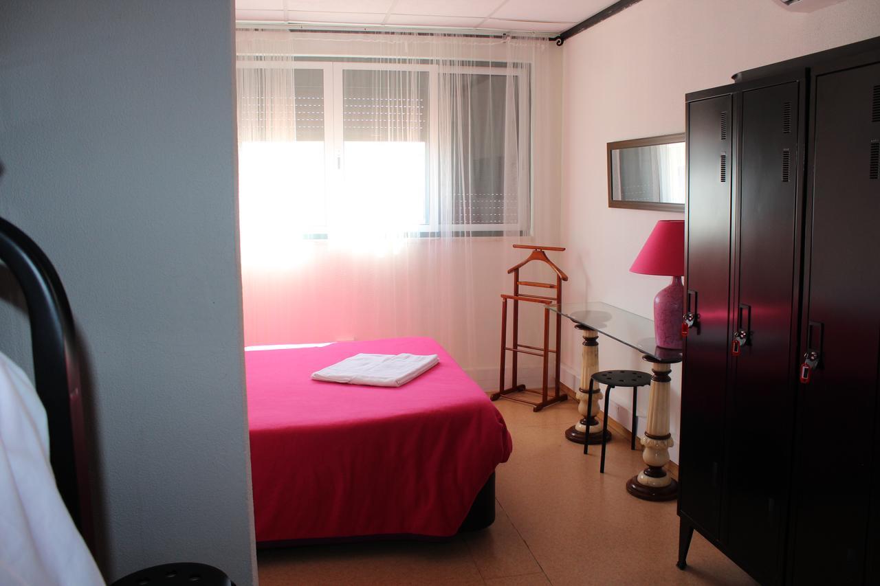 Hostel Casa Lucas Charneca  Eksteriør billede