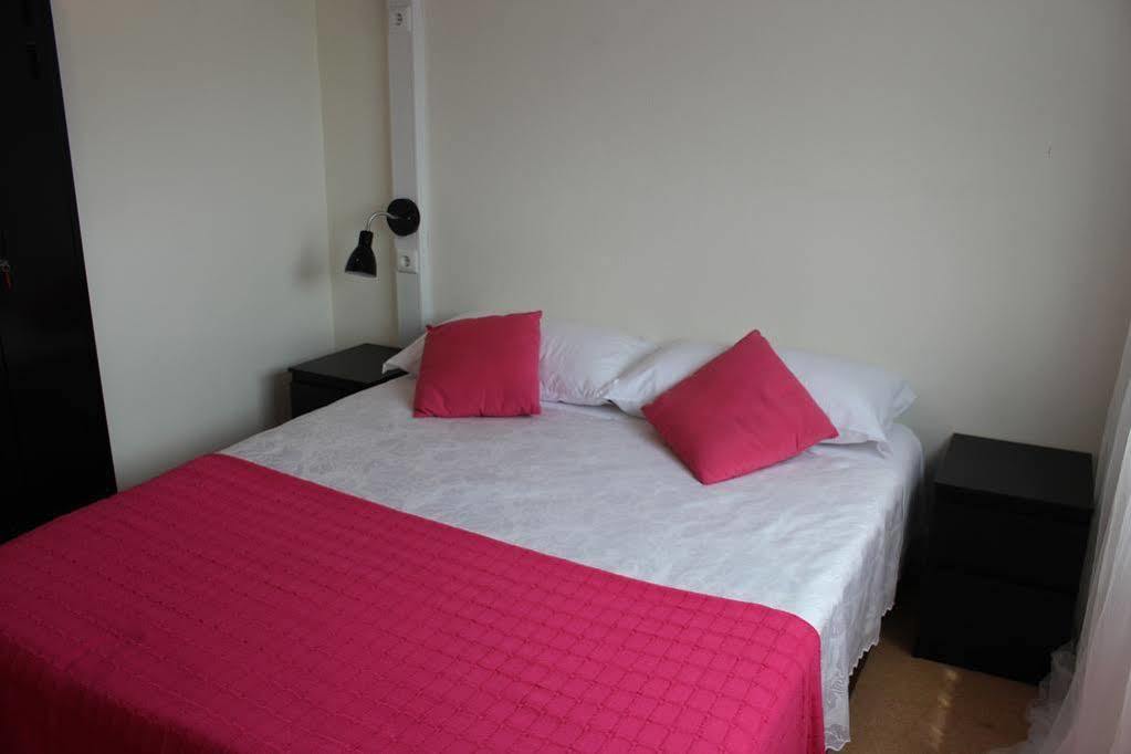 Hostel Casa Lucas Charneca  Eksteriør billede